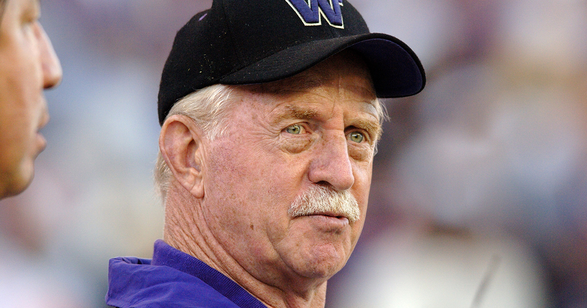 Washington Coach Dad Died: A Tribute to Legacy and Community